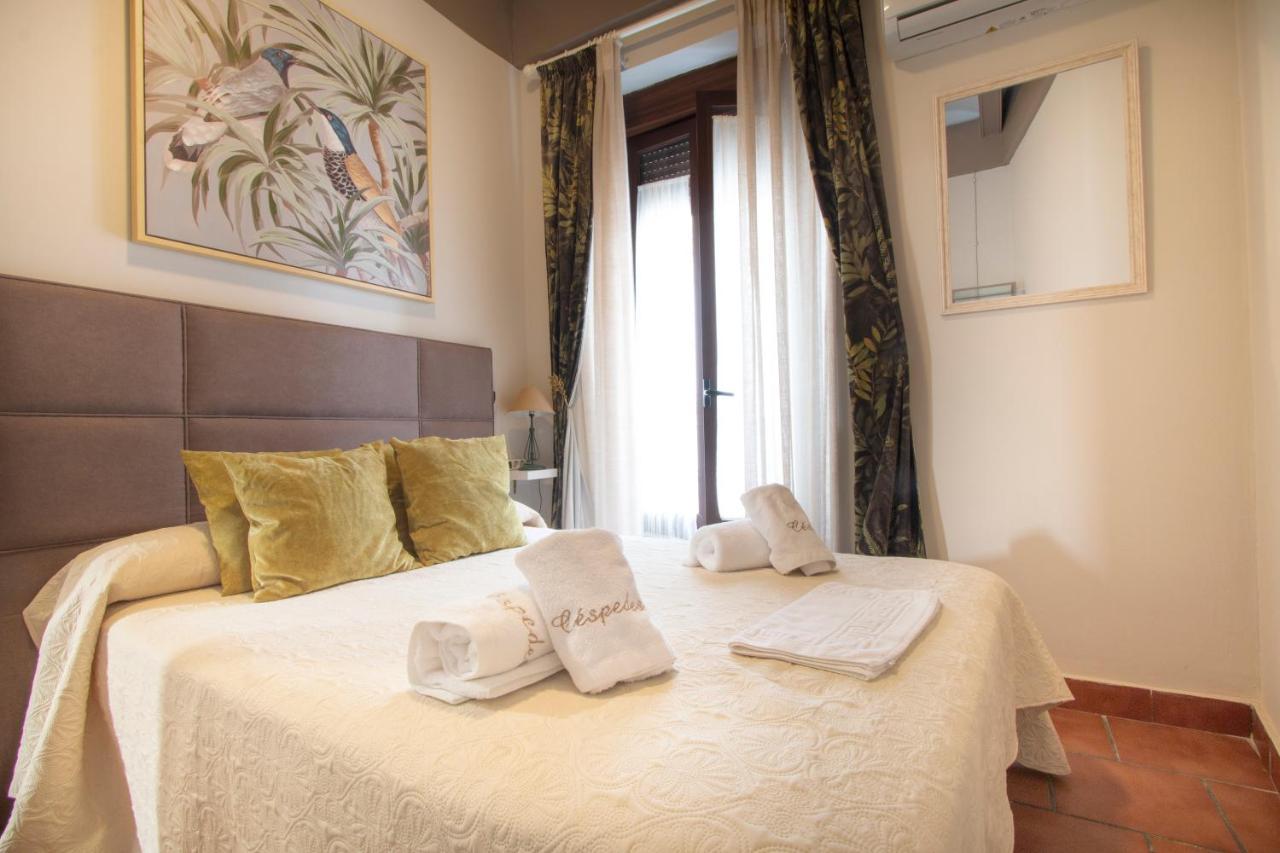 A 20 Metros De La Mezquita Catedral ,Apartamentos Turistico Cespedes 5 Kordoba Zewnętrze zdjęcie